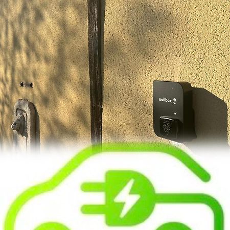 Gite Le Campane - Piscine Partagee Borne Recharge Vehicule 22Kwh Laujuzan المظهر الخارجي الصورة